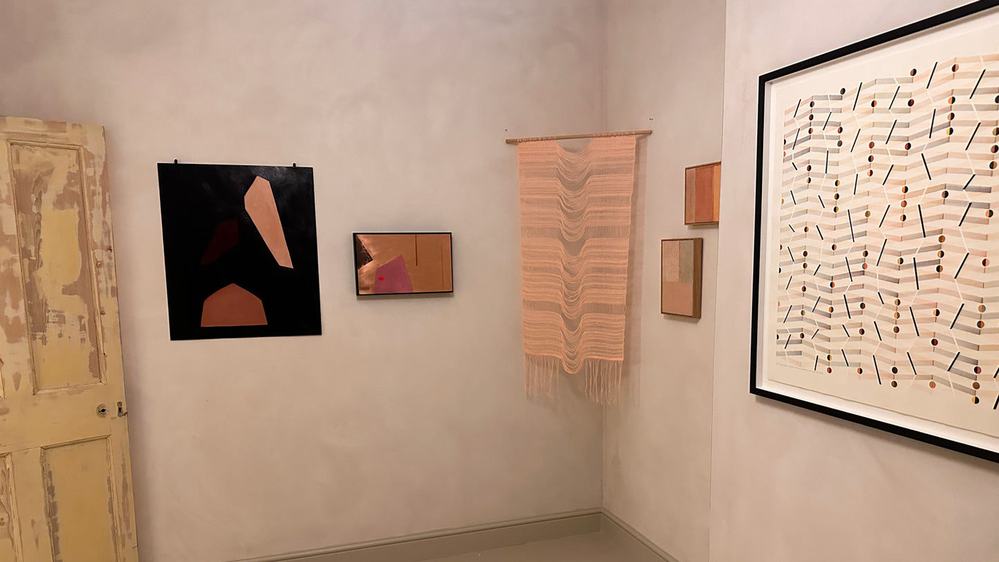 Hannah Ludnow: Connection Series 11