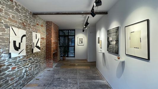 Hannah Ludnow: Untitled 1